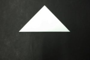 紋切り遊び(雪の結晶)　三角