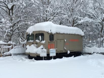 南極観測用雪上車 KD601 雪上車の写真